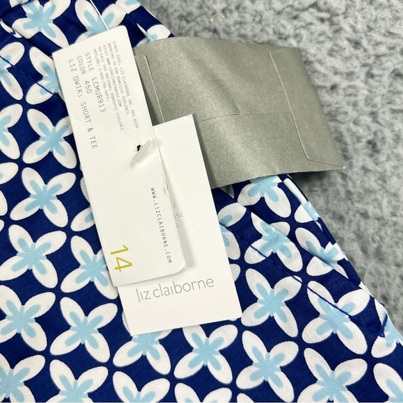 Liz Claiborne Shorts Women's 14 Sloane Floral Patterned Cuffed Hem Blue Pockets - Picture 7 of 12